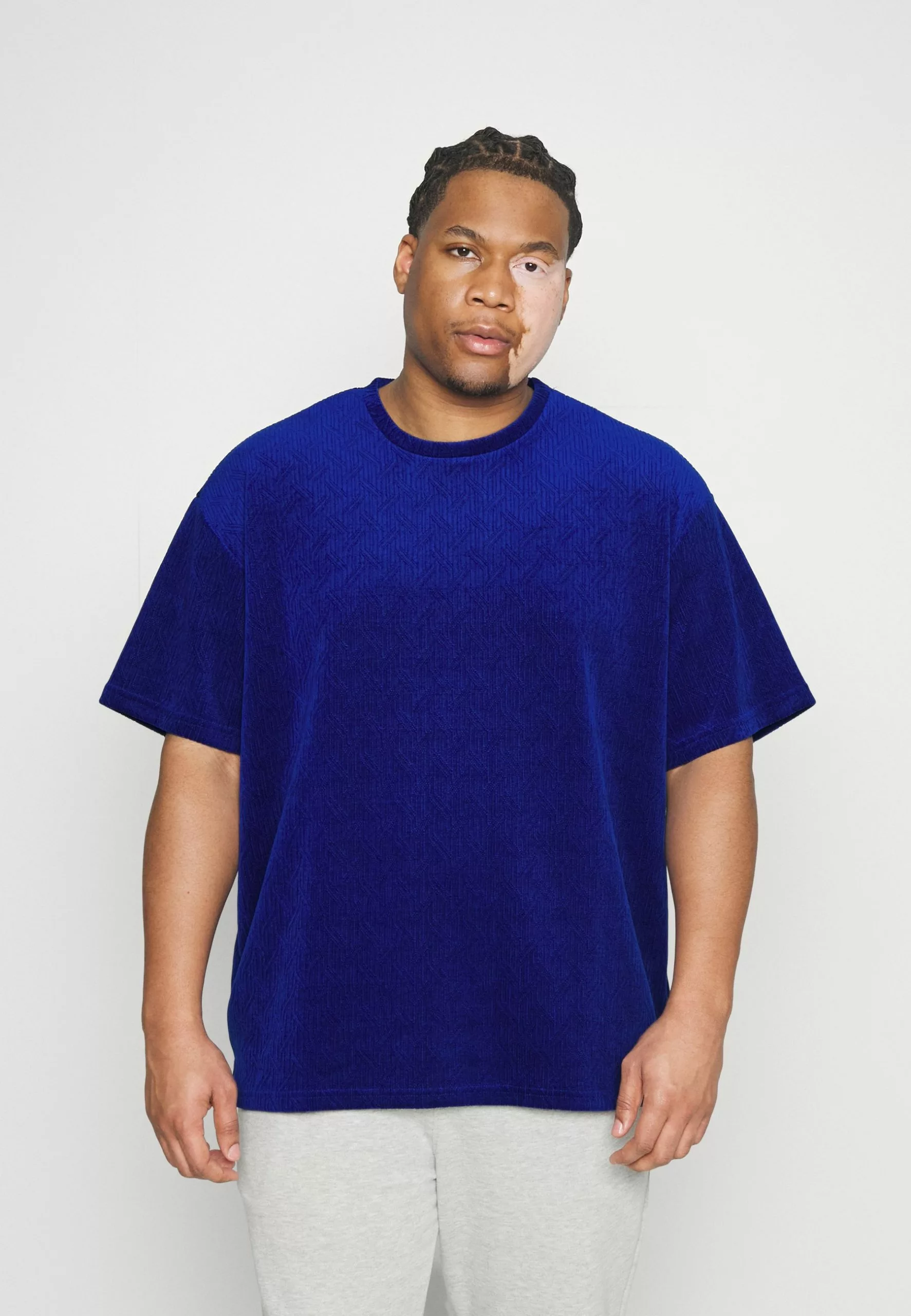 YOURTURN Unisex - Basic T-Shirt - Dark Blue 1 YOURTURN Unisex - Basic T-Shirt - Dark Blue