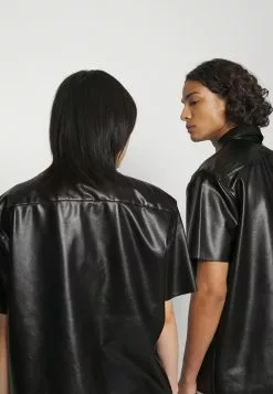 YOURTURN Unisex - Button-Down Blouse - Black -Yourturn Shop ce23869e514c44ca8d496a6ad338ef66 scaled