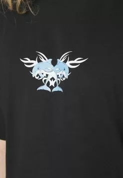 YOURTURN Unisex - Print T-Shirt - Black 11 YOURTURN Unisex - Print T-Shirt - Black -Yourturn Shop ce4b33fc725344f9beebb9e9709fd6d1 scaled