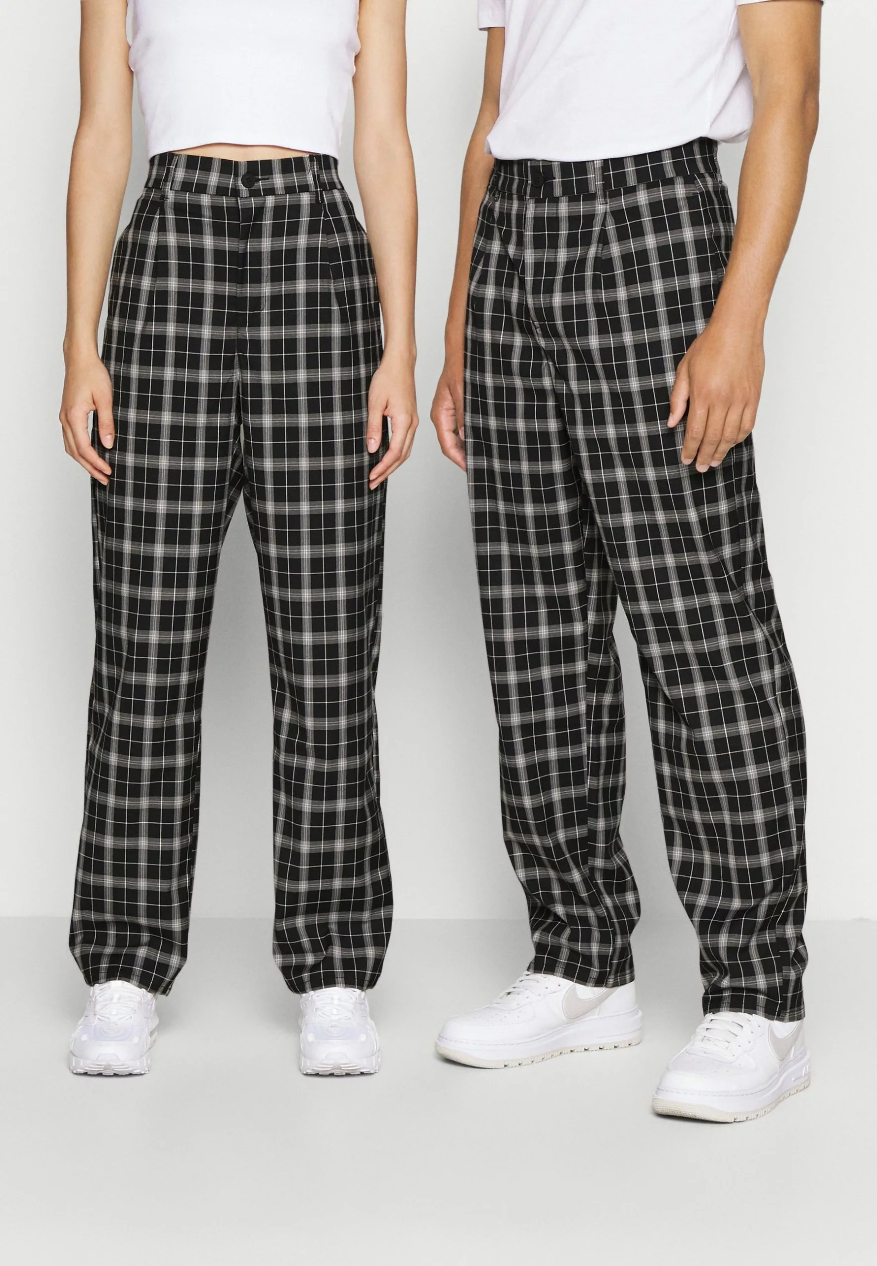 YOURTURN Unisex - Trousers - Black 1 YOURTURN Unisex - Trousers - Black