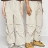 YOURTURN Unisex - Cargo Trousers - White