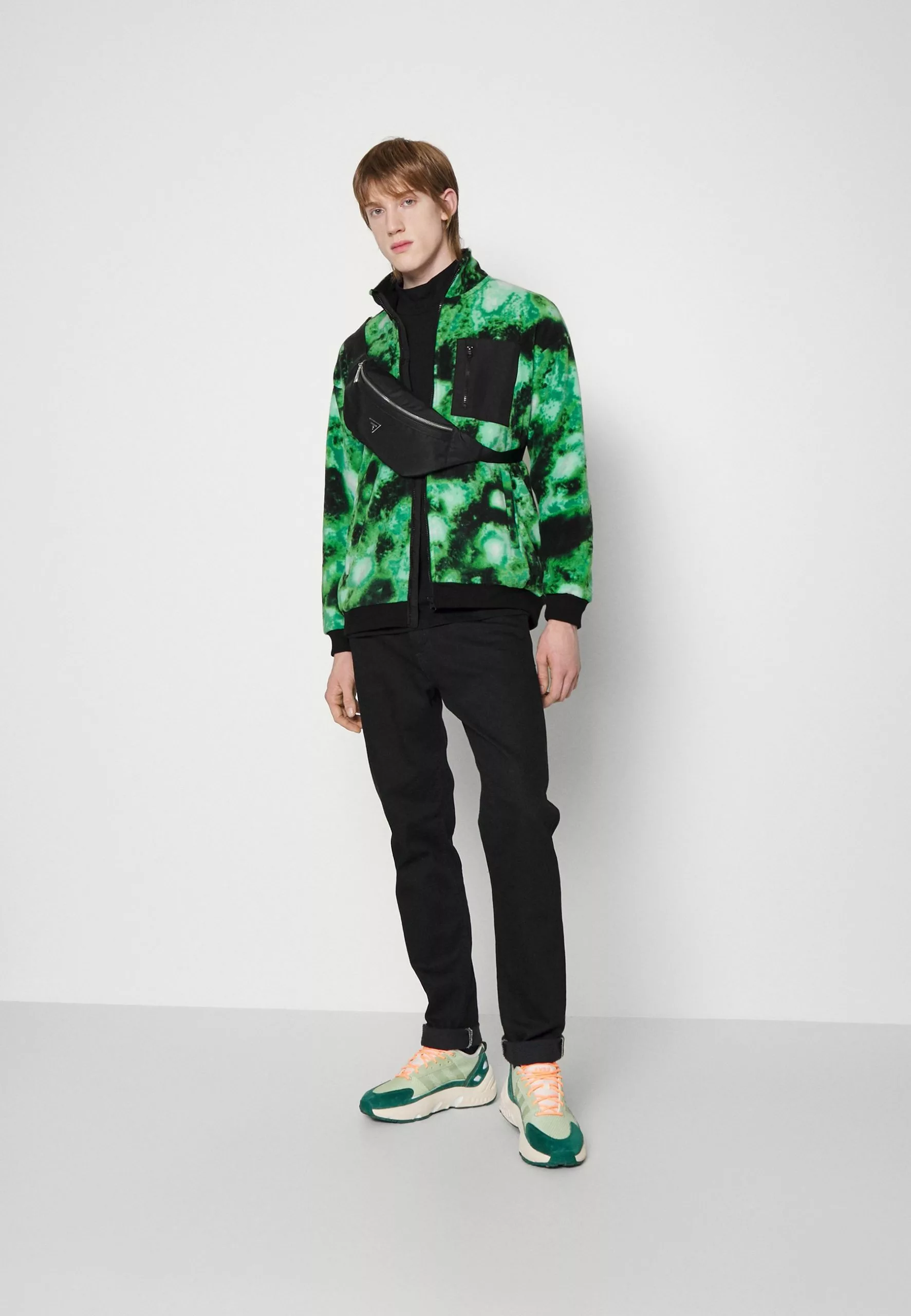 YOURTURN Unisex - Fleece Jacket - Green 2 YOURTURN Unisex - Fleece Jacket - Green - Image 2