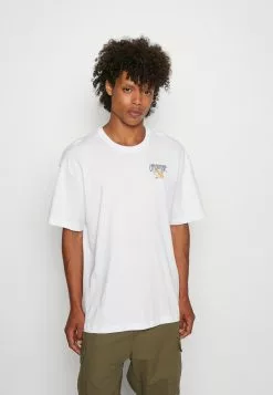 YOURTURN Orange Fruit Graphic Tee- Print T-Shirt - White