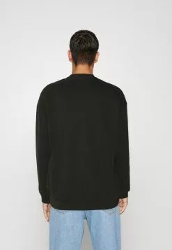 YOURTURN Unisex 2 Pack - Sweatshirt - Black/Pink 8 YOURTURN Unisex 2 Pack - Sweatshirt - Black/Pink -Yourturn Shop d8ecaadca68044dfad144f276e228c50 scaled