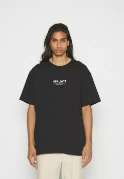 YOURTURN Unisex - Print T-Shirt - Black