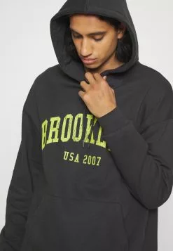 YOURTURN Unisex - Sweatshirt - Black 9 YOURTURN Unisex - Sweatshirt - Black -Yourturn Shop e3a88616774a4a09a1d30dc4f7cf1294 scaled