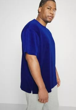 YOURTURN Unisex - Basic T-Shirt - Dark Blue 10 YOURTURN Unisex - Basic T-Shirt - Dark Blue -Yourturn Shop e7b08275d8cf435d9a357d3d0031c9b0 scaled