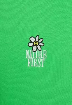 YOURTURN Sweatshirt - Green -Yourturn Shop f000a028e7fd4b53aa74cfe07ec7c117 scaled