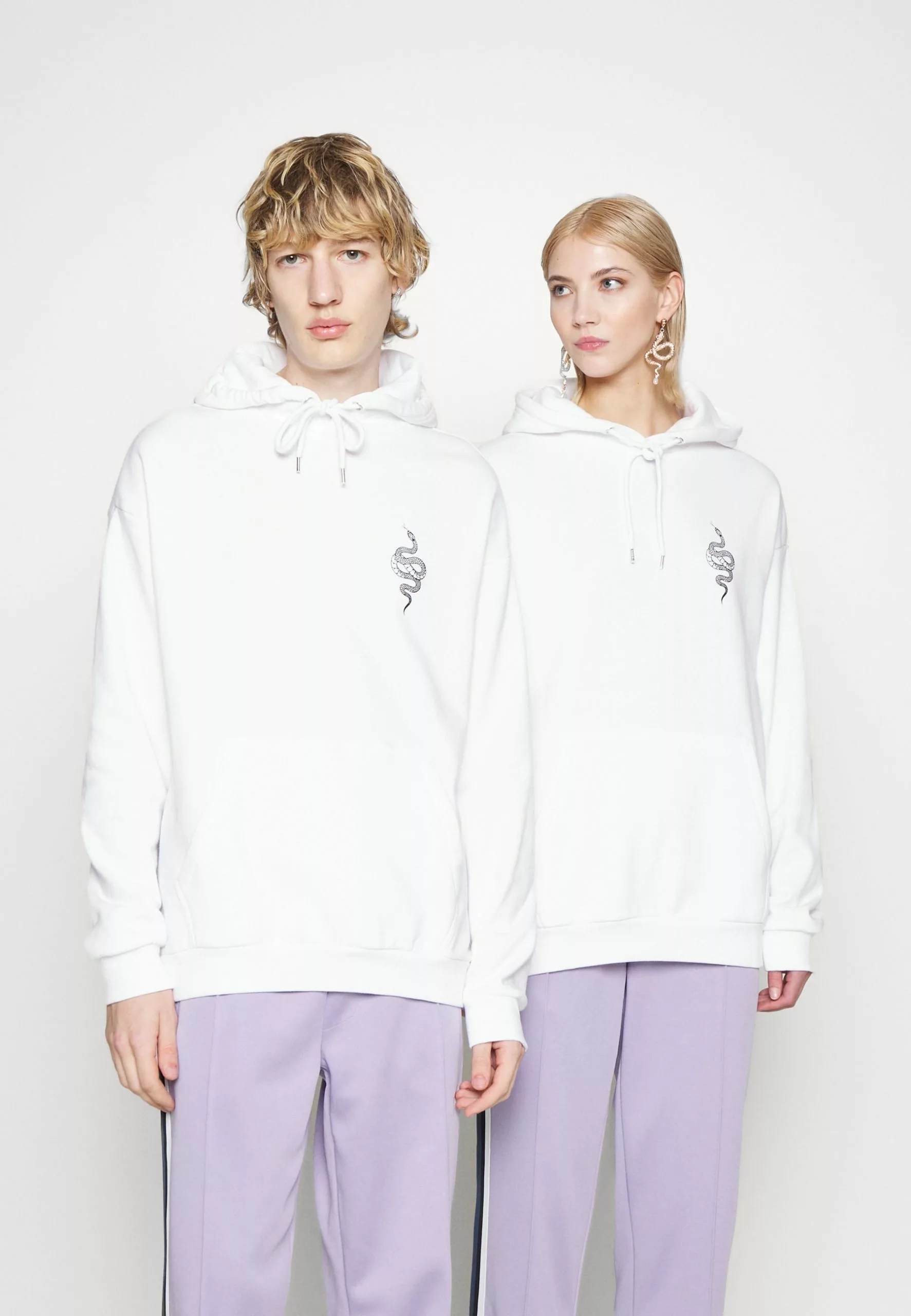 YOURTURN Unisex - Hoodie - White 1 YOURTURN Unisex - Hoodie - White