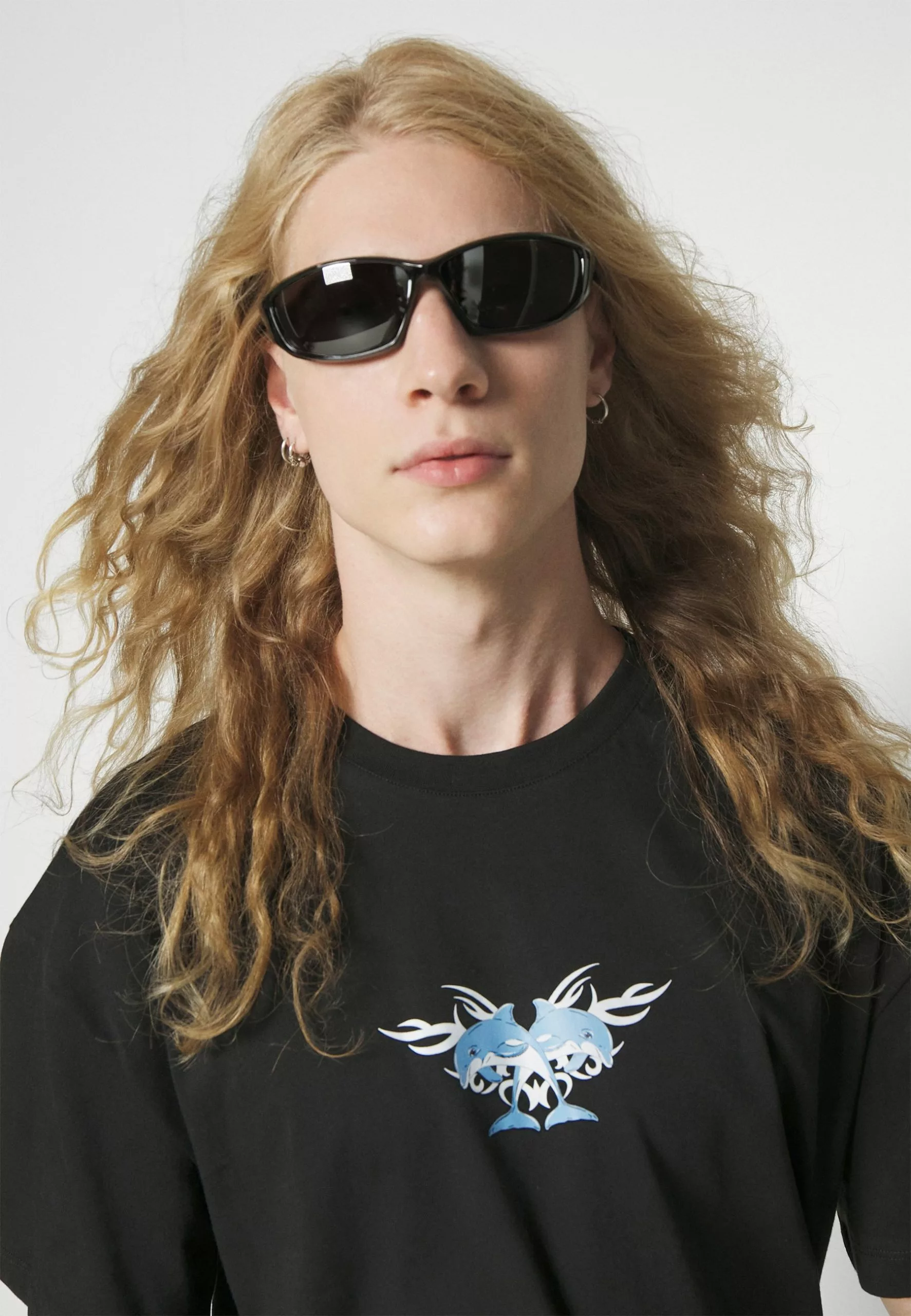 YOURTURN Unisex - Print T-Shirt - Black 4 YOURTURN Unisex - Print T-Shirt - Black - Image 4